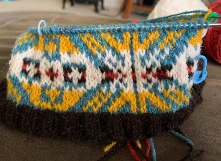Fair Isle fishermans kep brim in yellow and blue